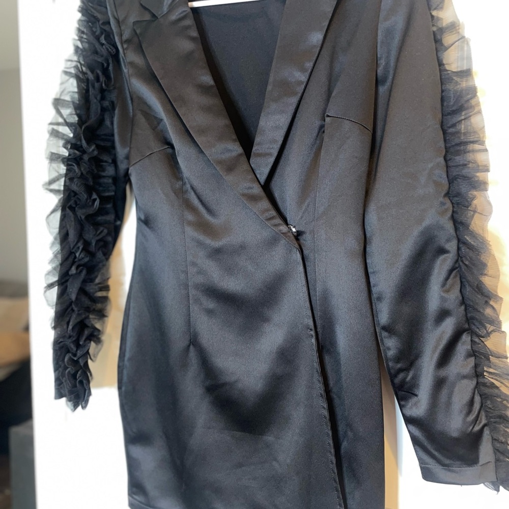 PrettyLittleThing Black Satin Blazer Dress w/ Ruffle Sleeves